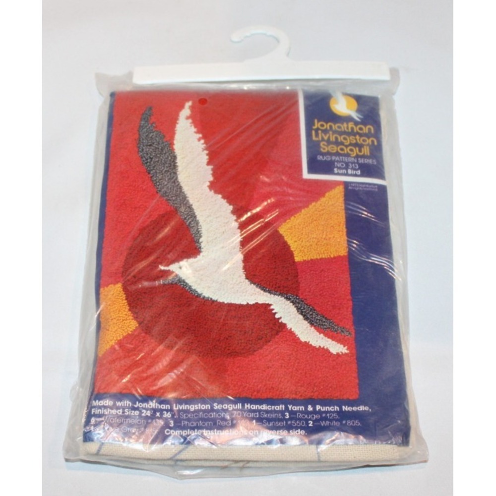 vintage 1973 Jonathan Livingston Seagull Sun Bird Rug Pattern No. 313 NOS 24x36‎